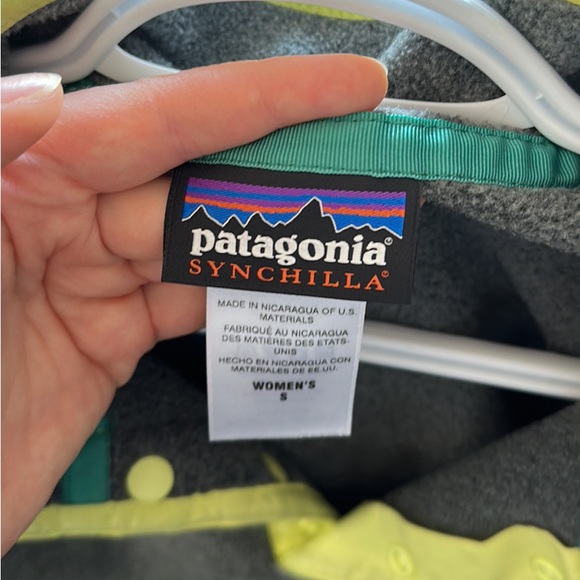 Patagonia Fleece Pullover Grey and Green Small - Picture 6 of 7